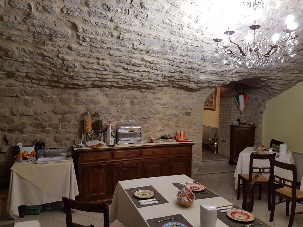 Hotel Ponte San Vittorino أسيسي المظهر الخارجي الصورة