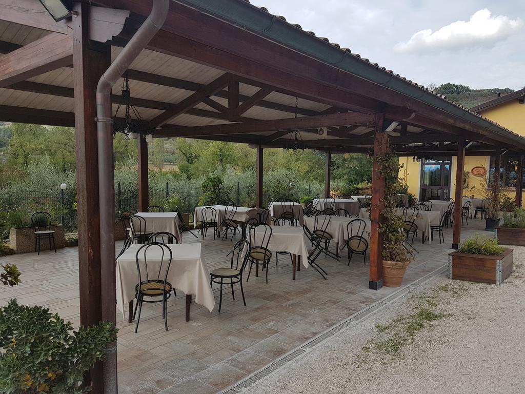 Hotel Ponte San Vittorino أسيسي المظهر الخارجي الصورة