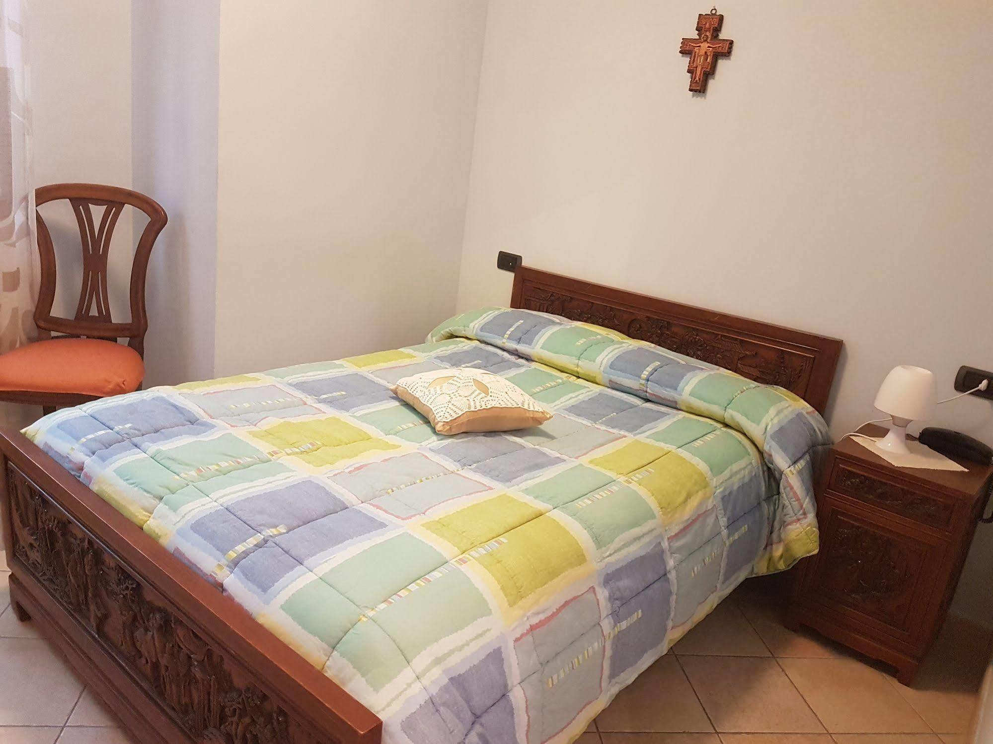 Hotel Ponte San Vittorino أسيسي المظهر الخارجي الصورة